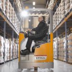 reach truck narrow aisle